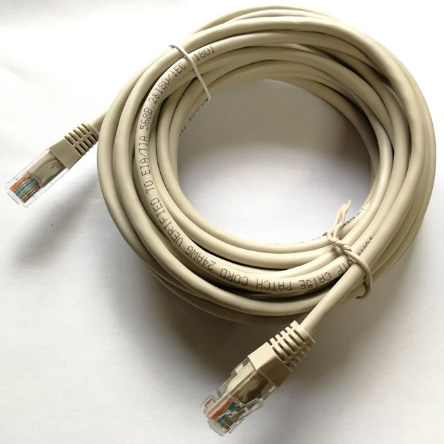 UTP Cat5e Rj45 Ethernet-Verbindungskabel-Kabel-dem Gelb zu des Netz-RJ45